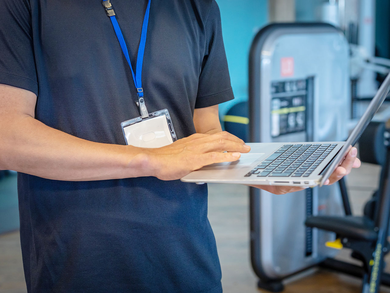 Fit Storm南浦和店 - 有限会社スクエア