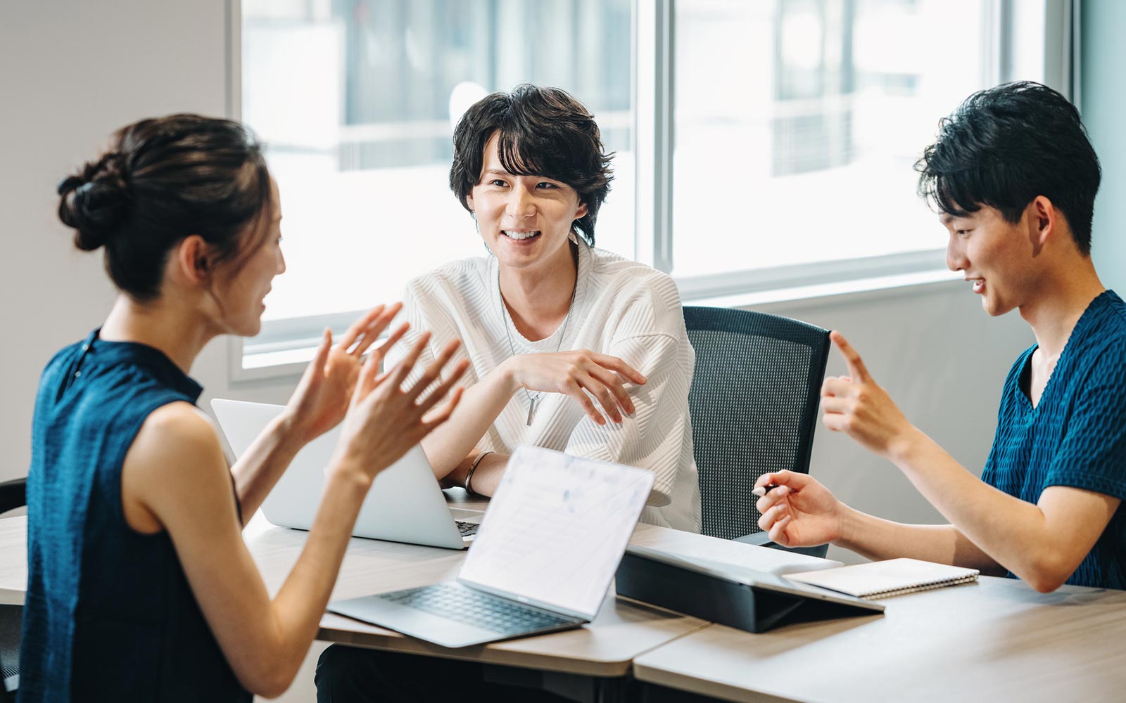 グラフィックデザイン - Duck-Dive