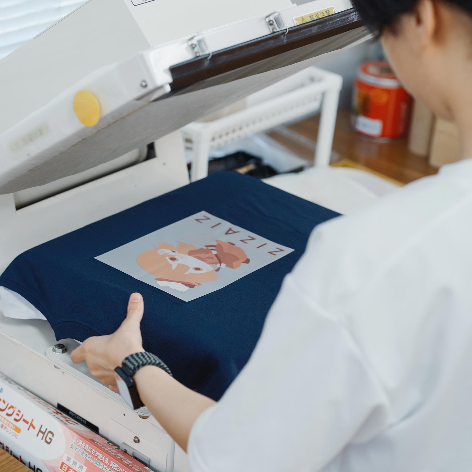 服飾資材 - 伊豆義株式会社