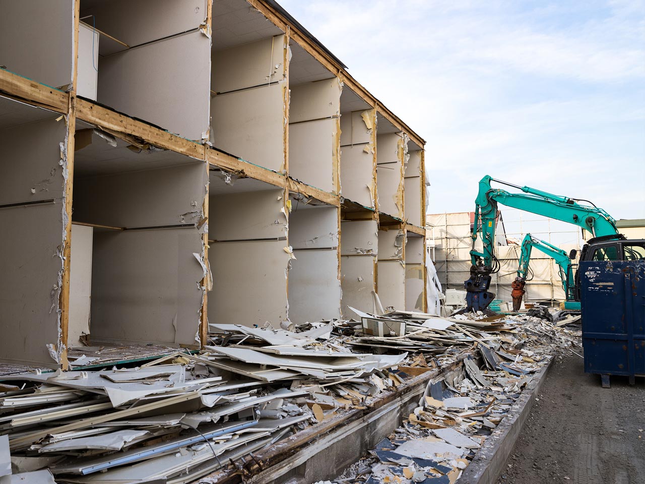 解体事業 - たんぽぽ石油株式会社