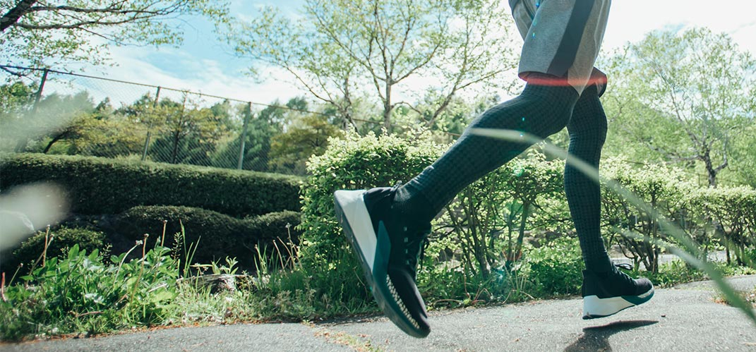 TOP - 株式会社彩家