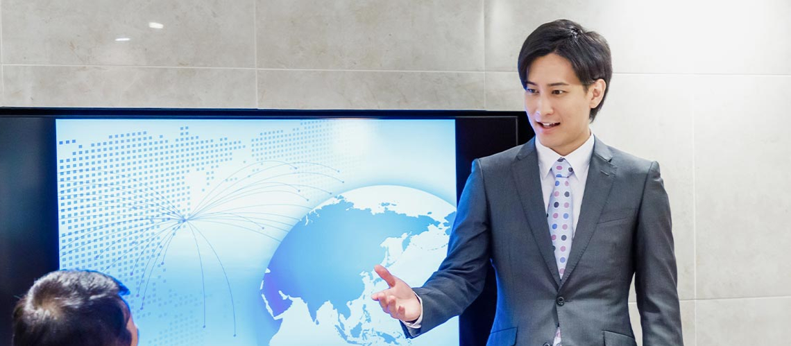 TOP - 株式会社彩家