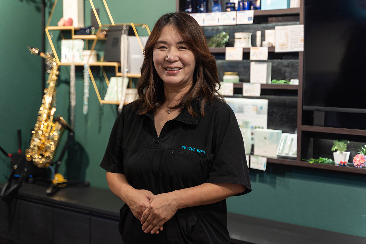 高気圧酸素ボックス - 株式会社彩家