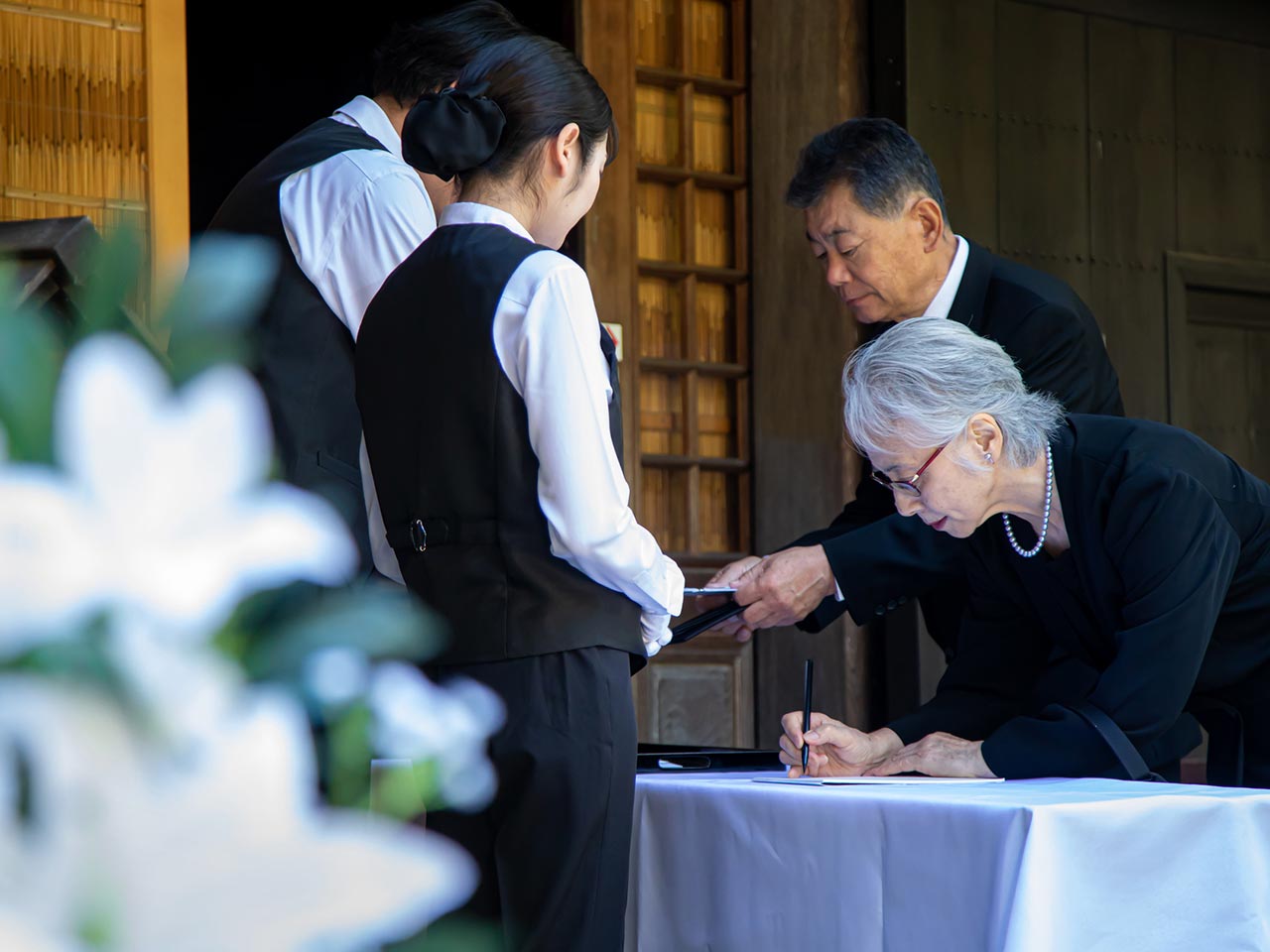 葬儀の執行 - 株式会社真心葬祭