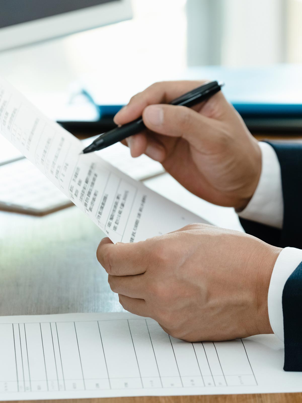 校閲 - 株式会社メディアプルーフ