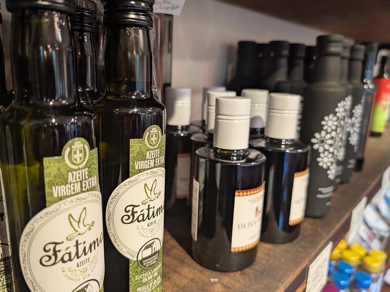 オリーブオイル・塩 - 株式会社おしおりーぶ