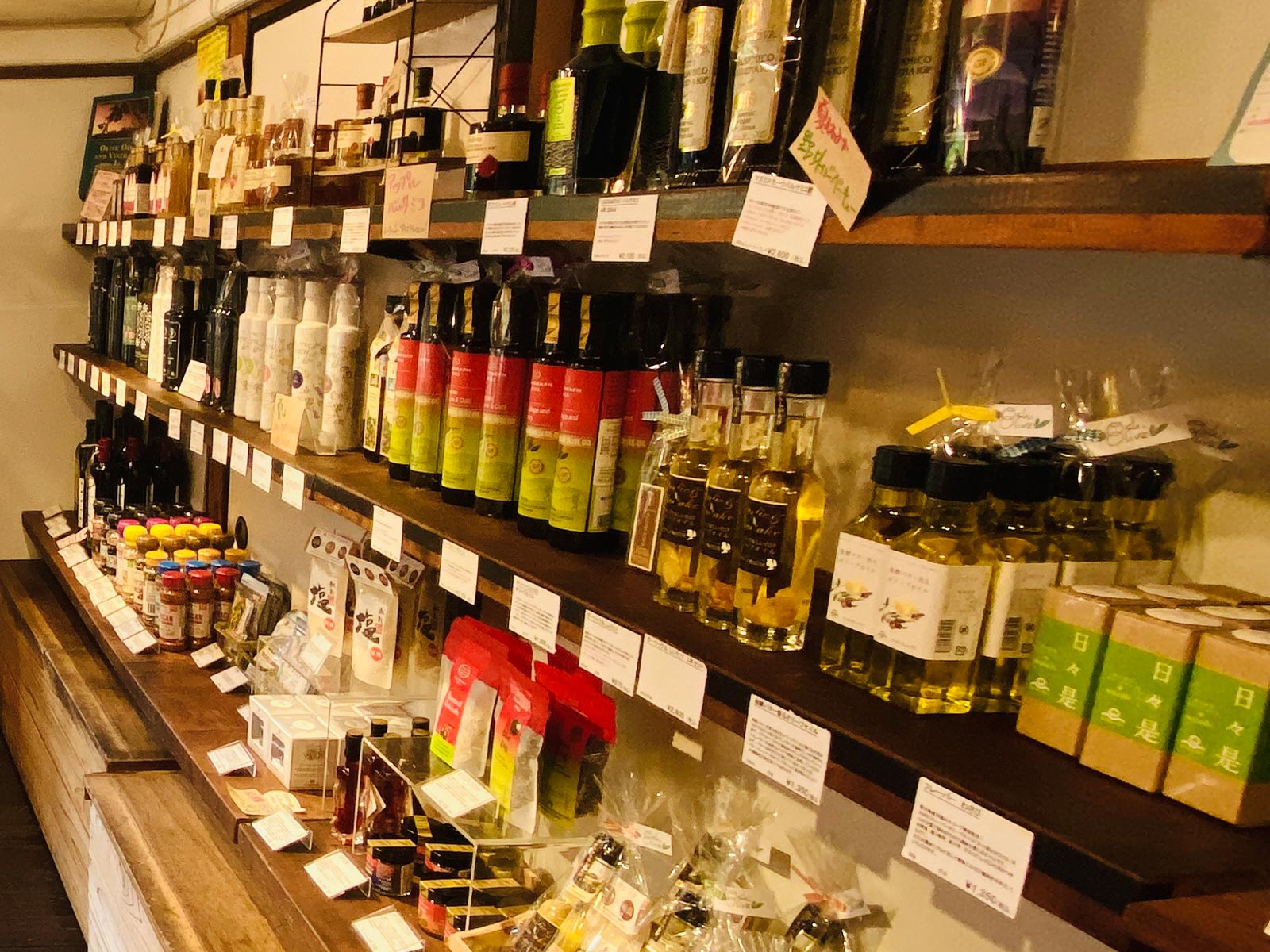 オリーブオイル・塩 - 株式会社おしおりーぶ