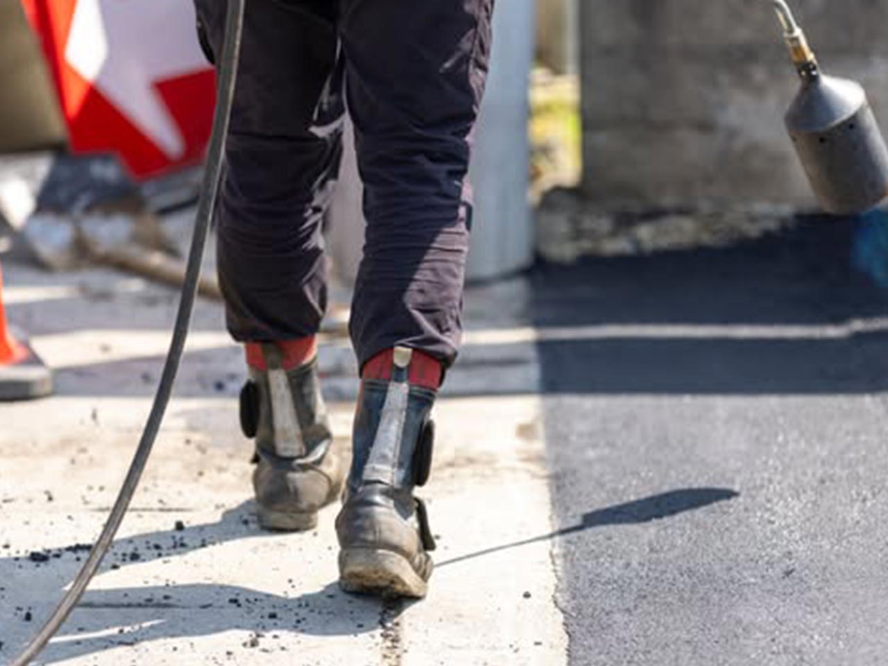 事業内容 - 株式会社コニシ建設
