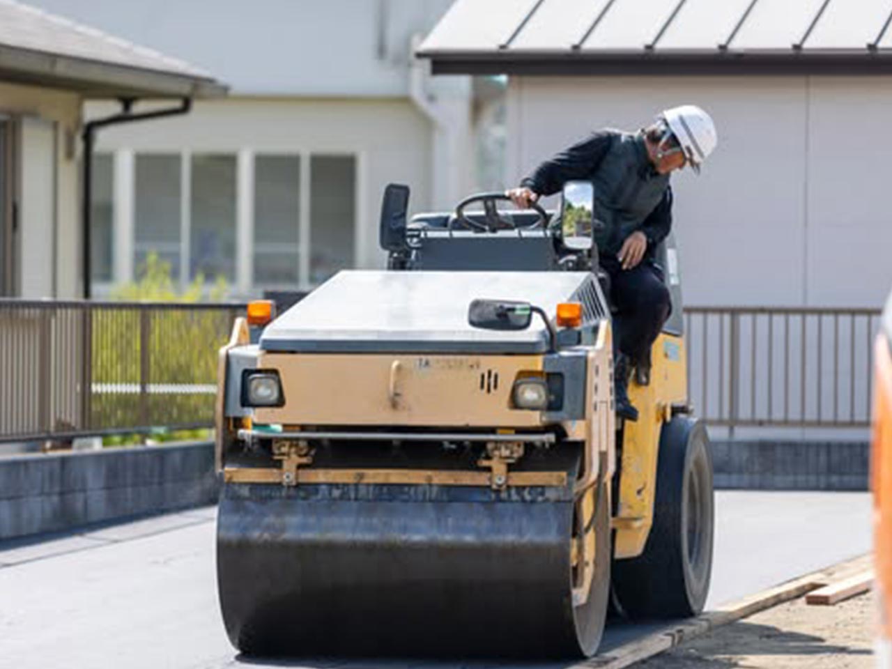 事業内容 - 株式会社コニシ建設