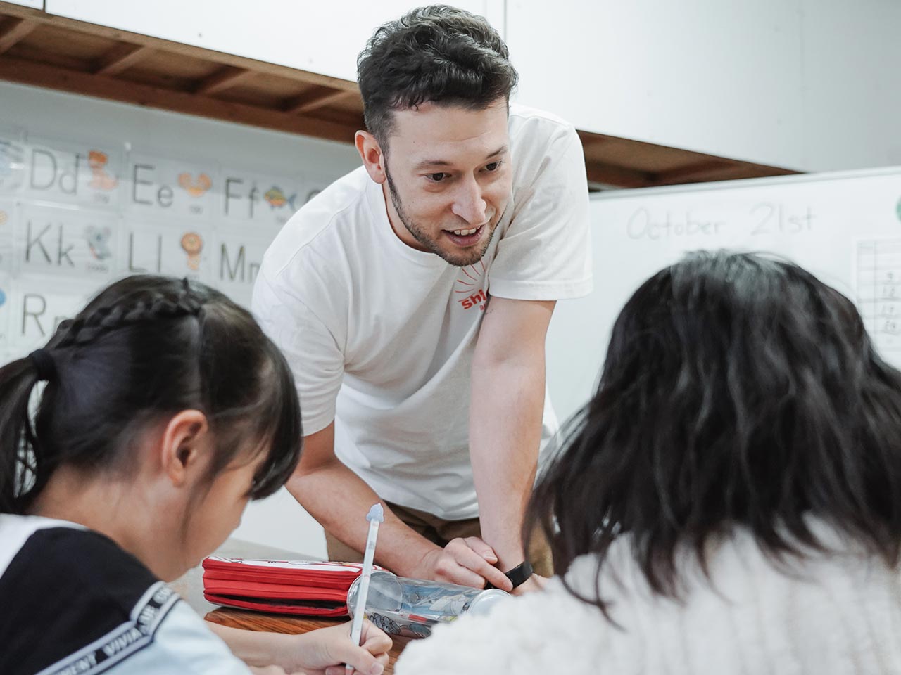 英会話教室でのレッスン - 英会話教室Shineee