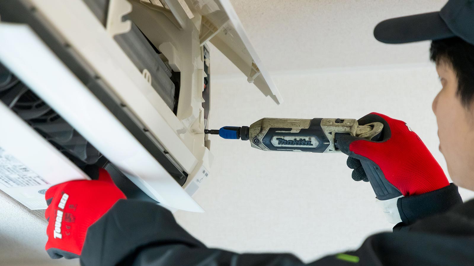 エアコン工事 - イズミヤ電気