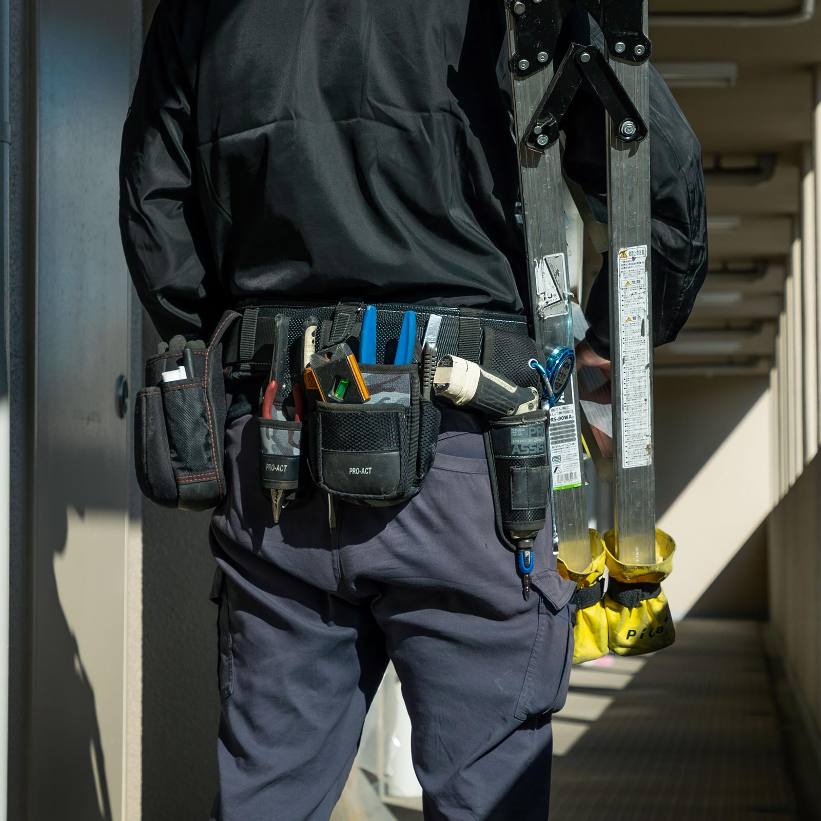 エアコン工事 - イズミヤ電気