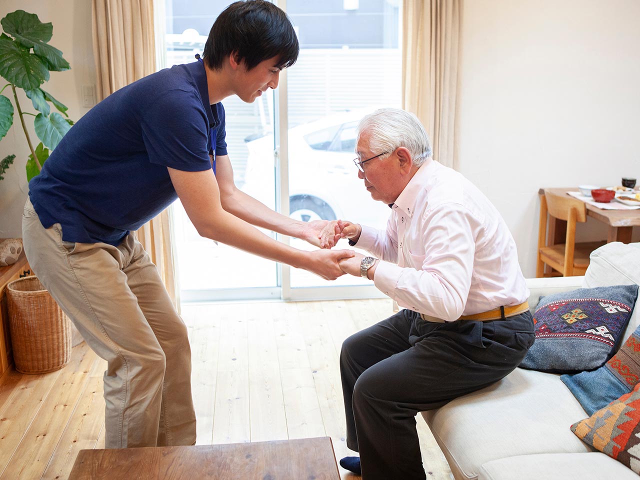 訪問介護 - 合同会社ケアNexT