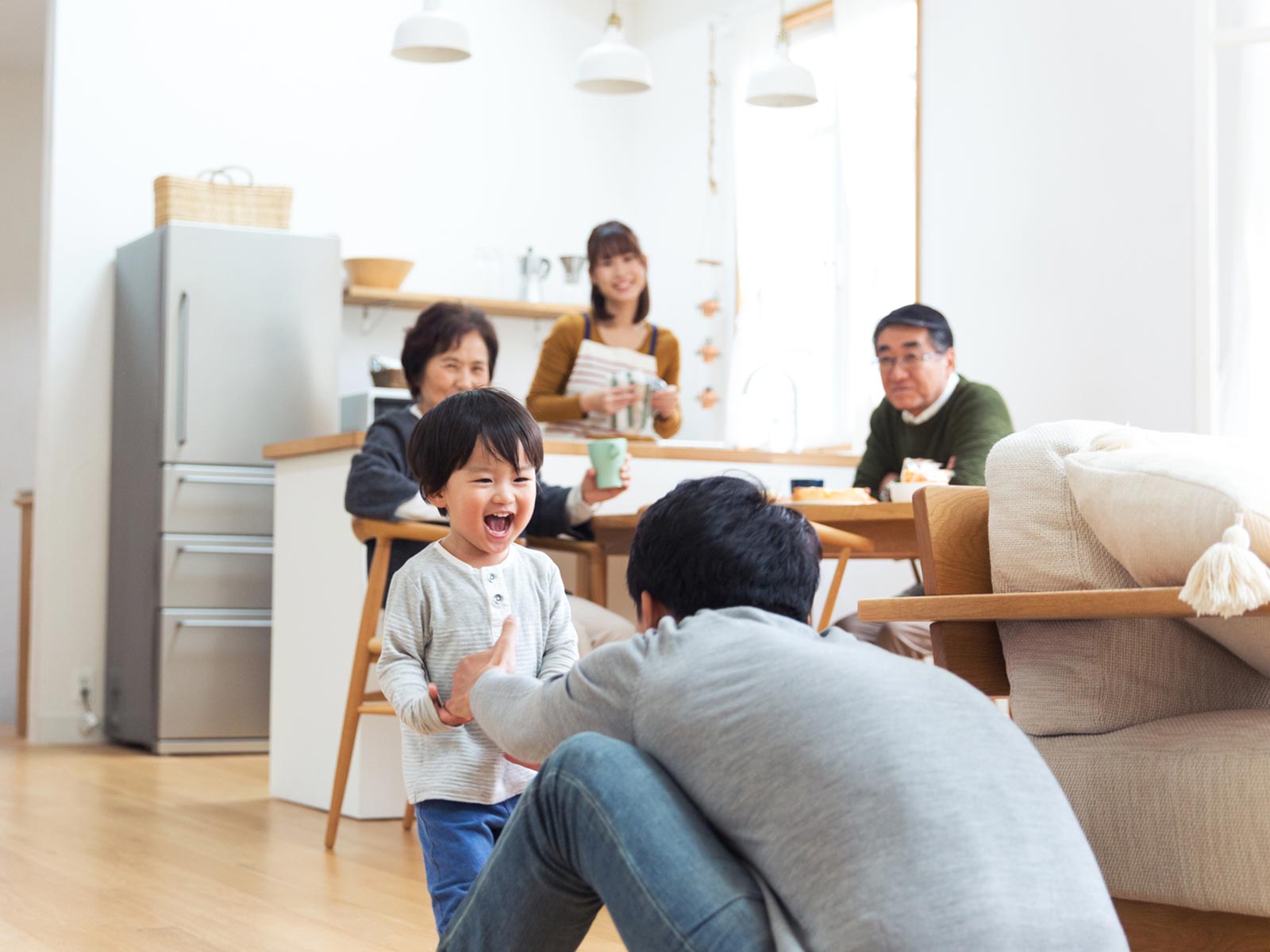 事業内容 - 極美株式会社