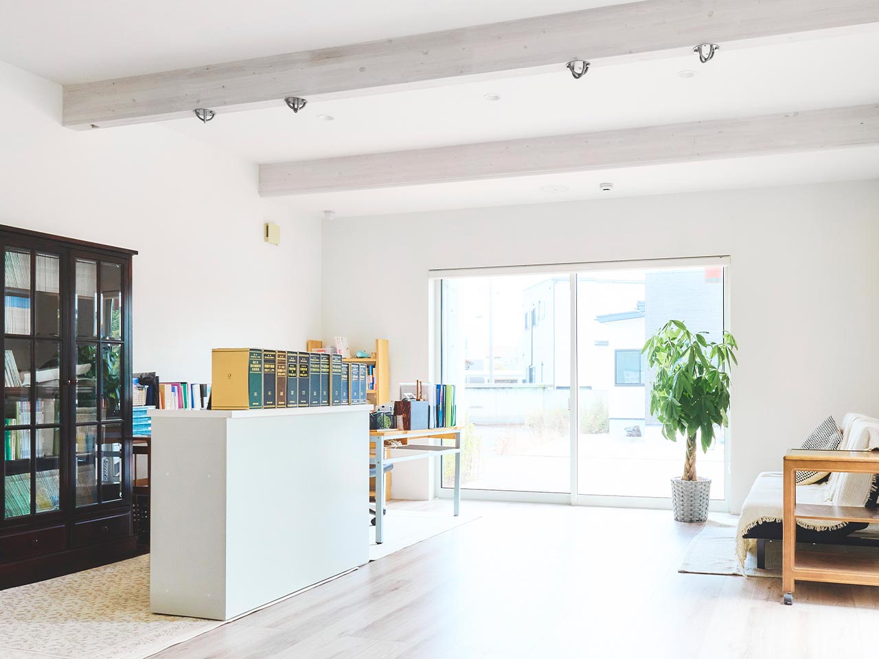 TOP - 板垣知子司法書士事務所