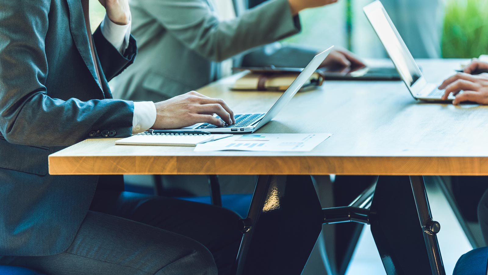 映像制作 - 株式会社FRANKER