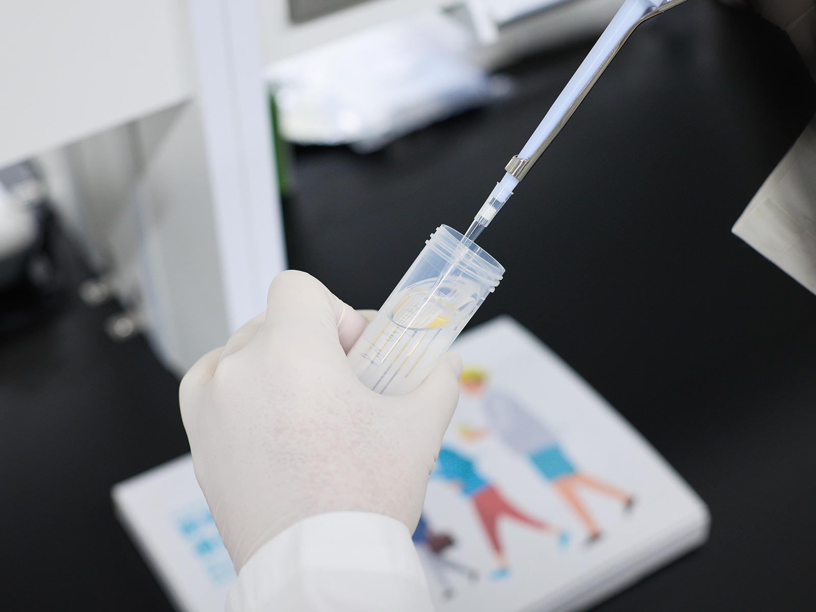 遺伝子解析サービス - Maintain Brain株式会社