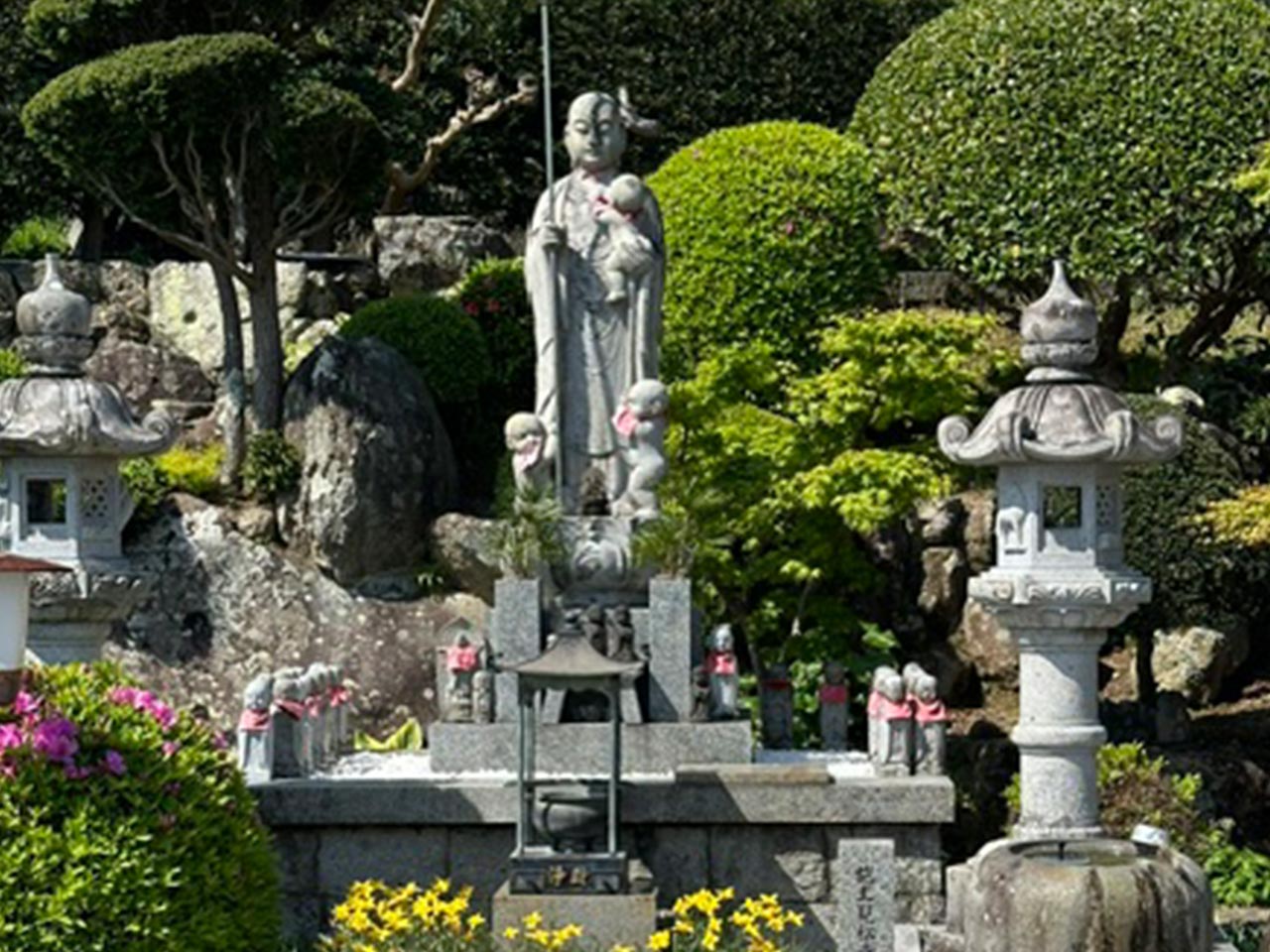 永代墓地の提供と供養 - 宗教法人見松寺
