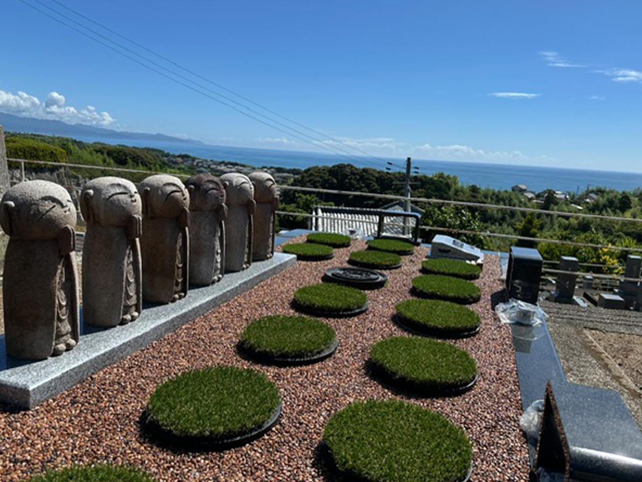 永代墓地の提供と供養 - 宗教法人見松寺