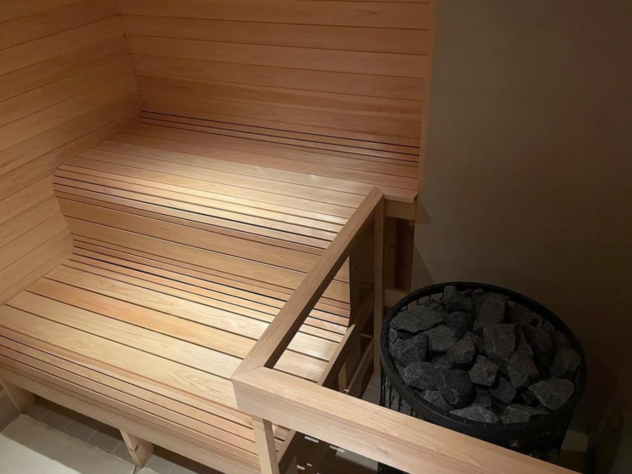 プライベートサウナ - KARELIA株式会社