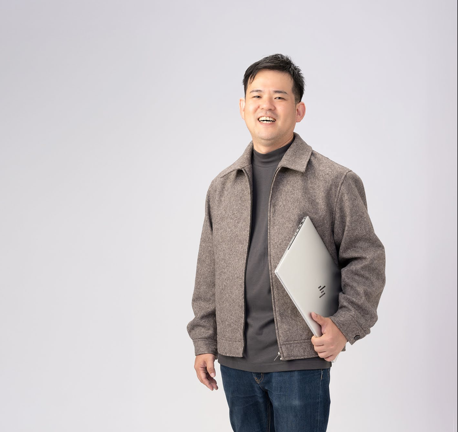 動画制作 - 株式会社結movie