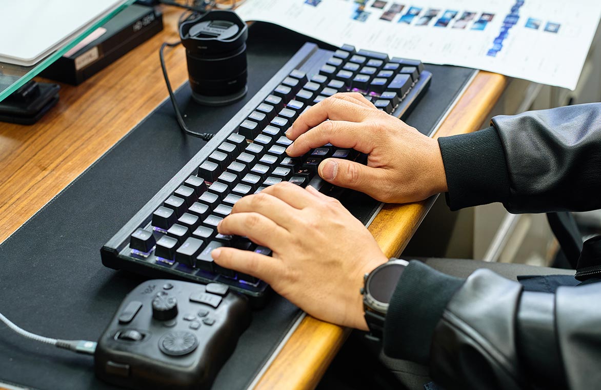 動画制作 - 株式会社結movie