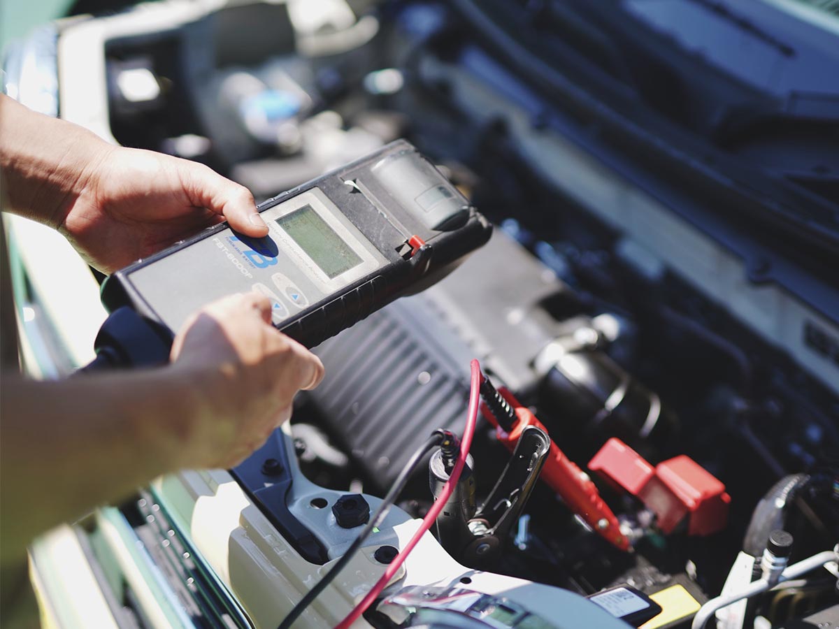 中古車販売 - YONAMINE AUTO