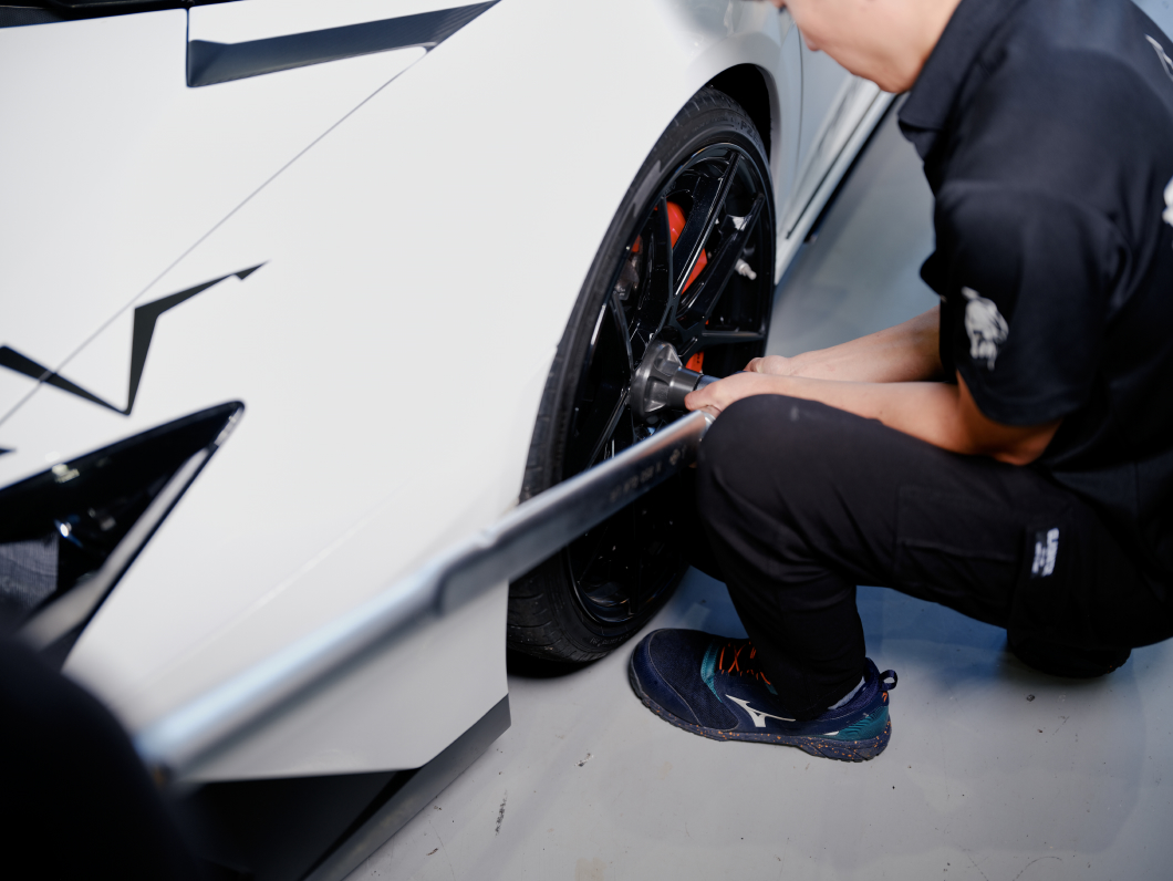 自動車整備サービス - 株式会社TLAVE