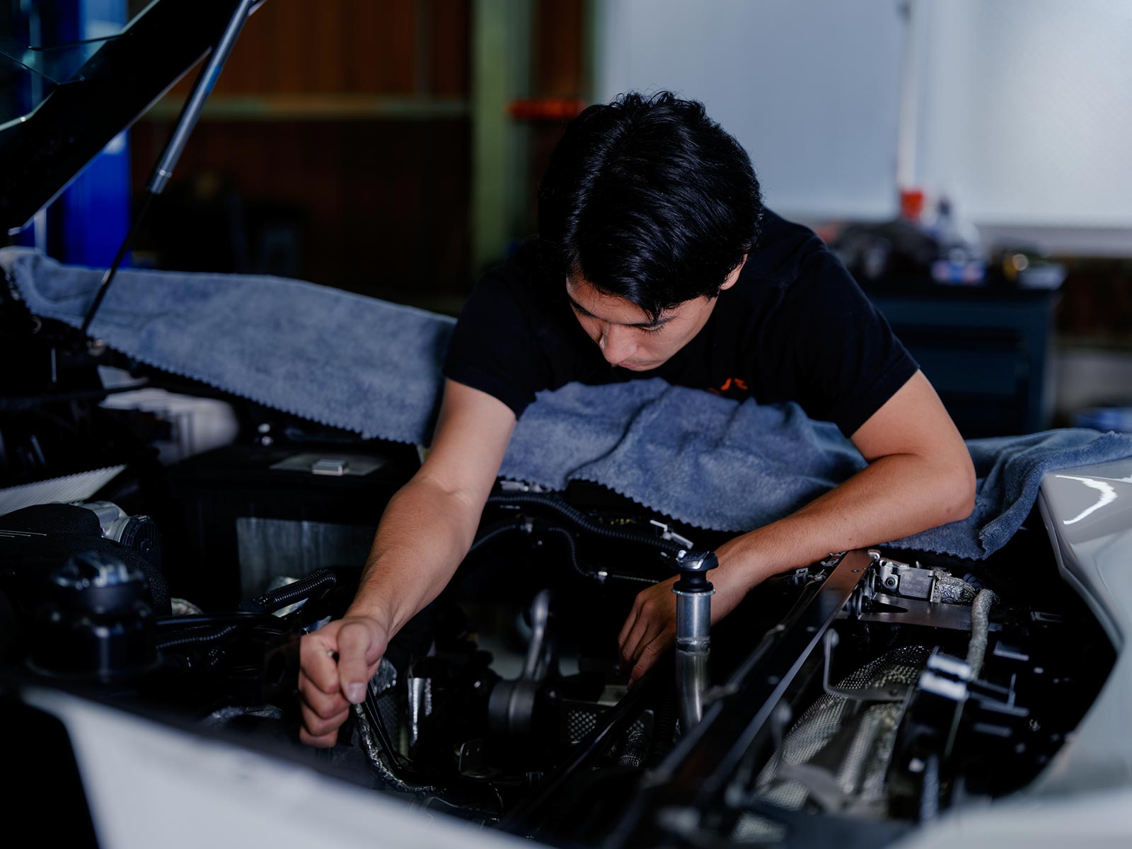 TOP - 株式会社TLAVE