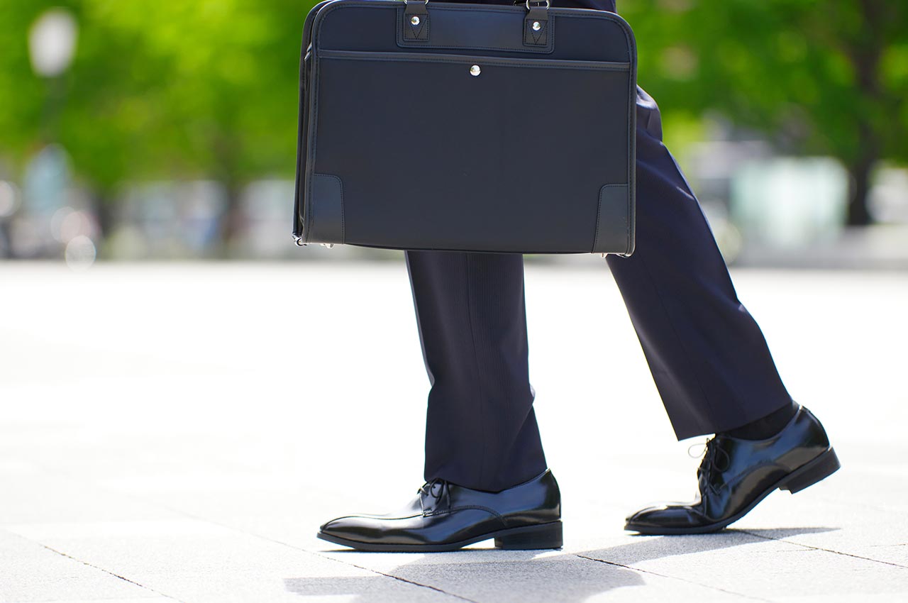 建設業許可申請 - 行政書士川上事務所