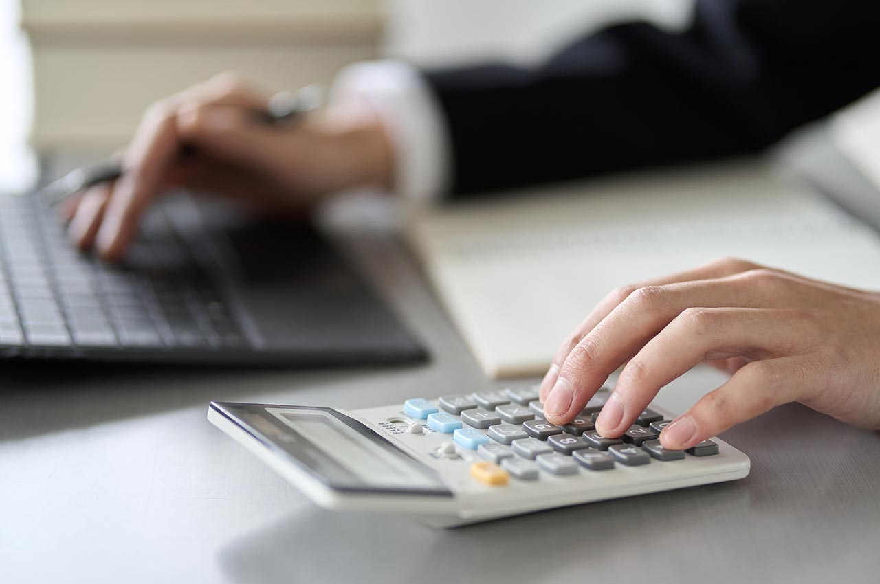 建設業許可申請 - 行政書士川上事務所