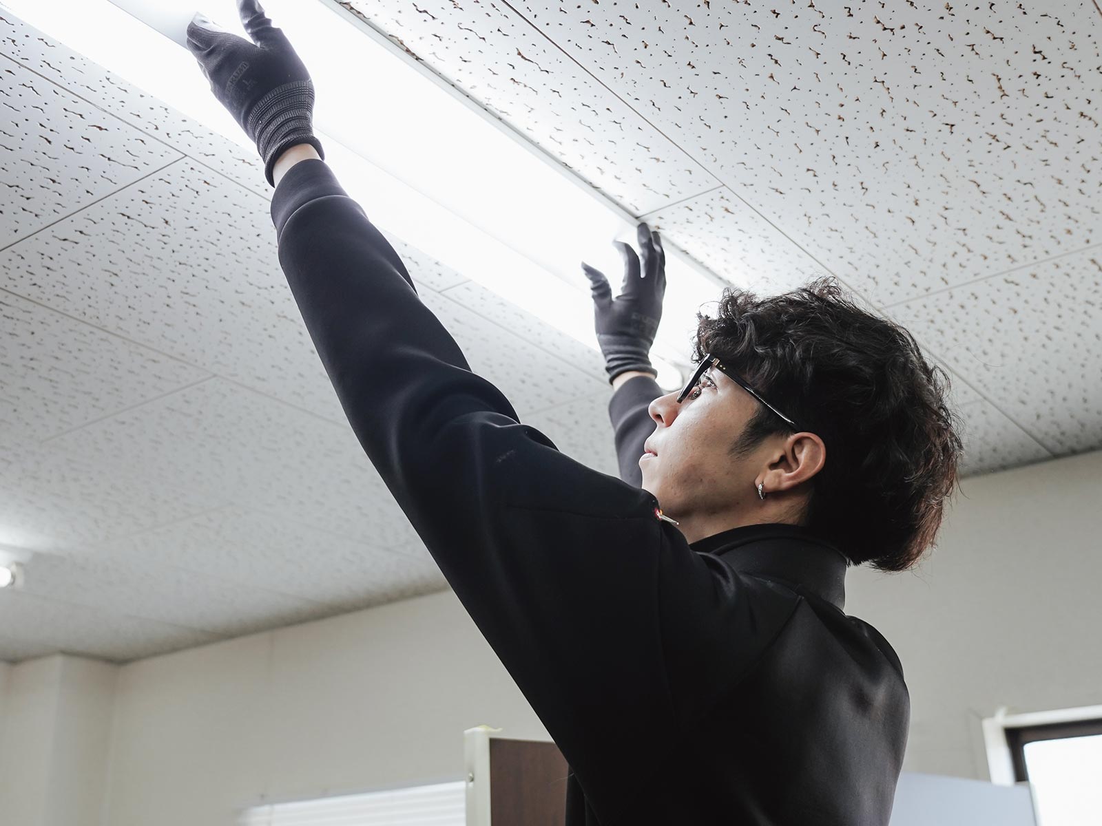 太陽光パネル、蓄電池設置 - 株式会社シーエスイー