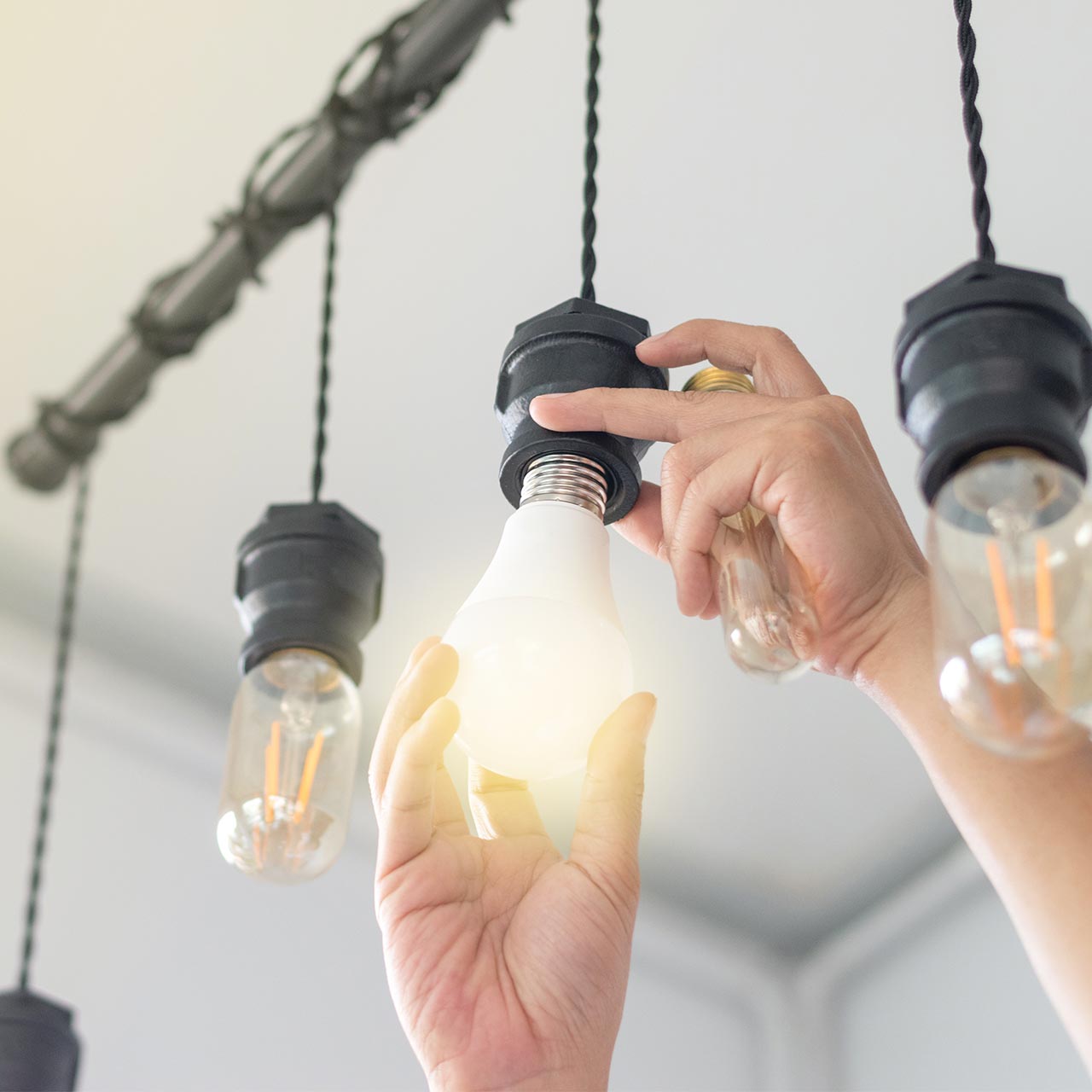 電気工事 - 土屋技建