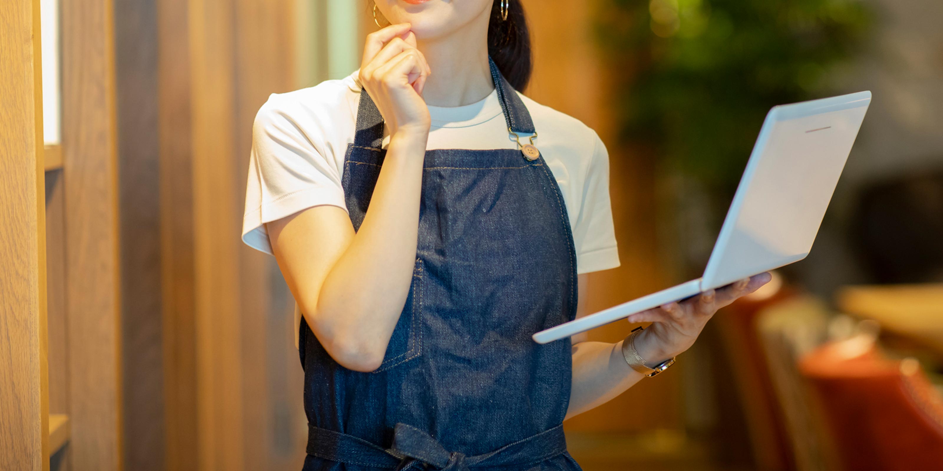 観葉植物 - 有限会社 エム・ツー・グリーン