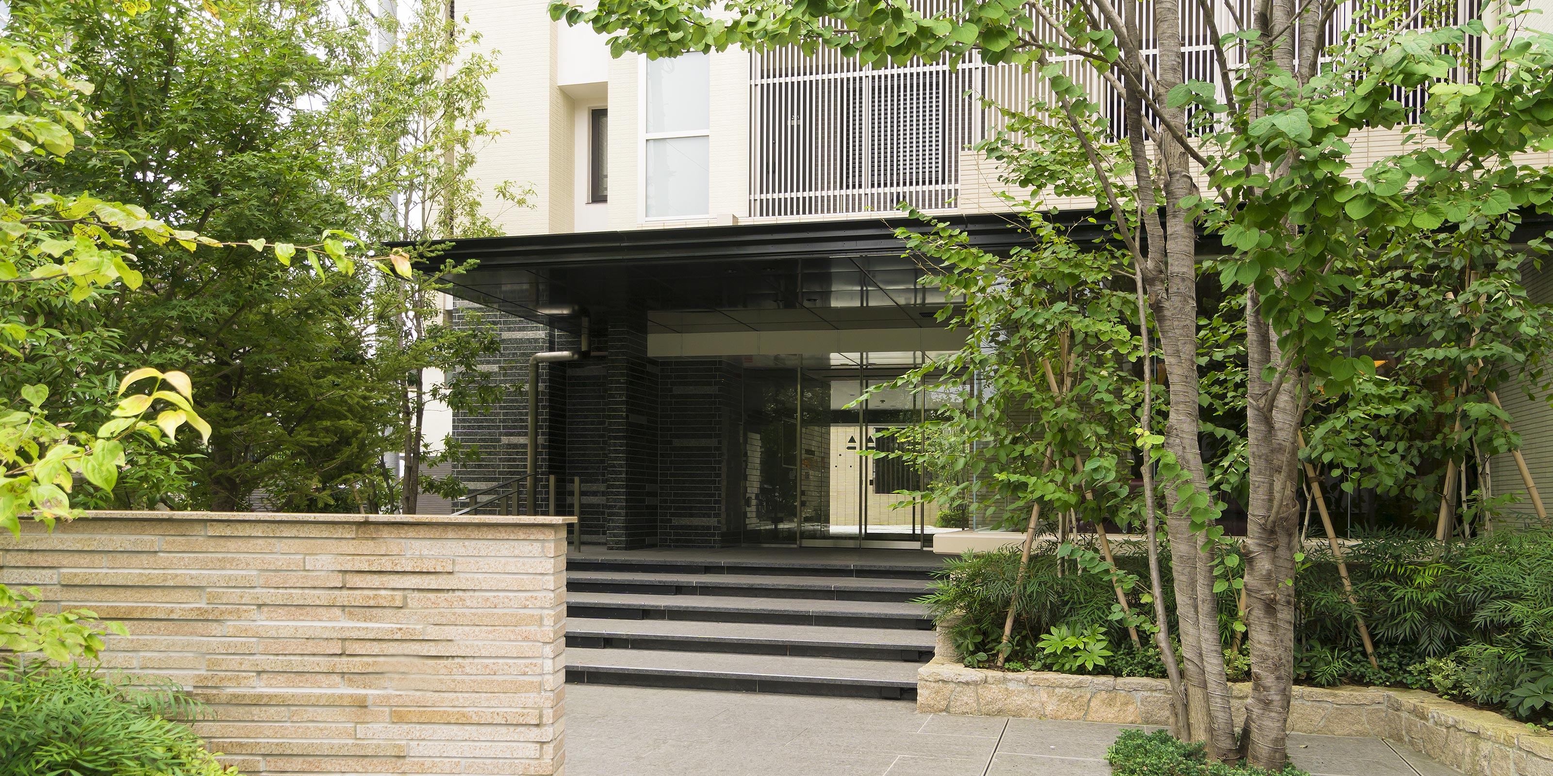 マンション向け管理 - 株式会社緑心園