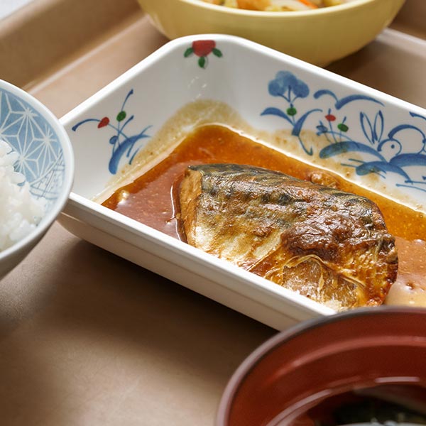 食材販売・委託調理 - 株式会社F&BT