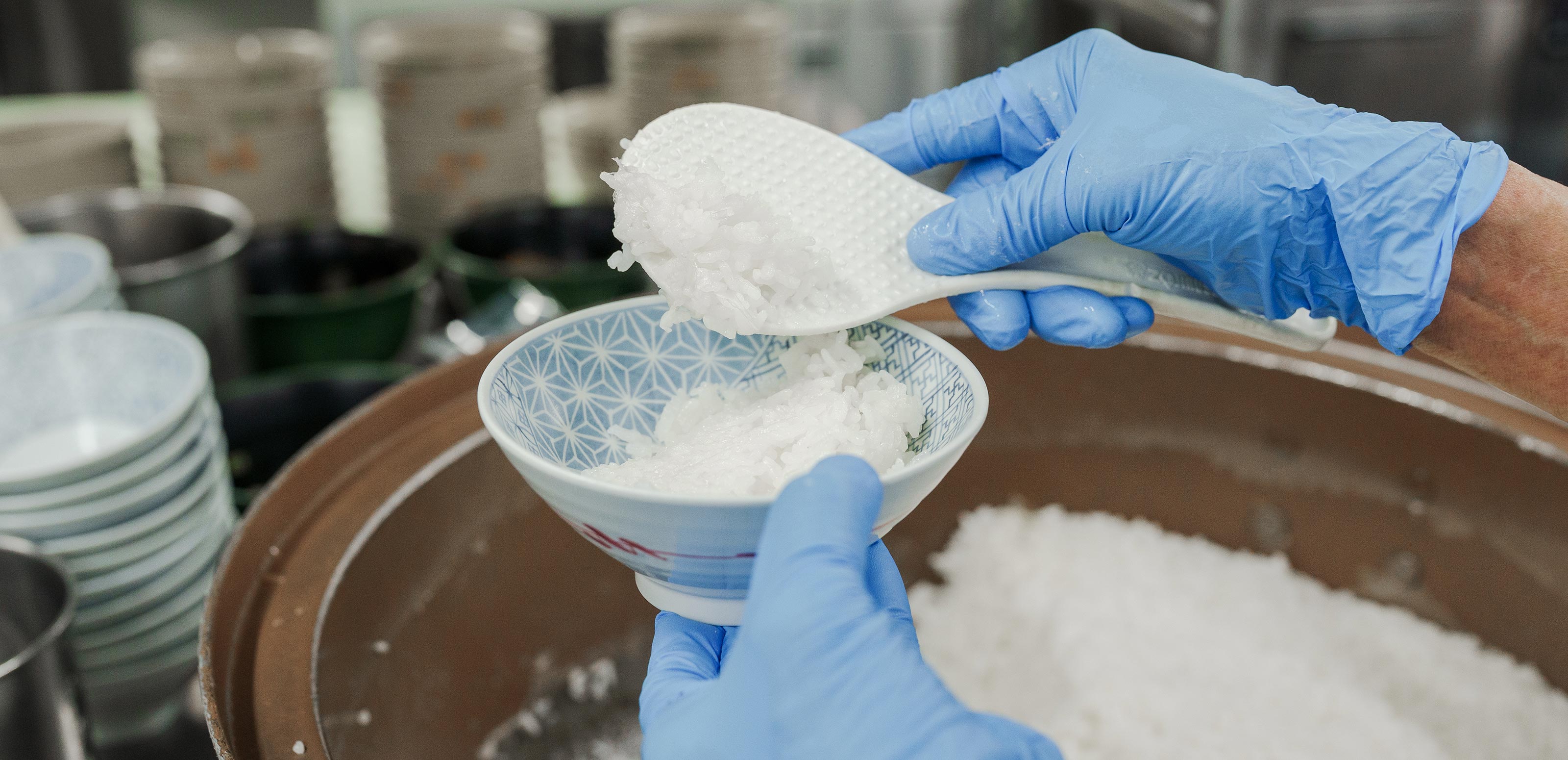 食材販売・委託調理 - 株式会社F&BT