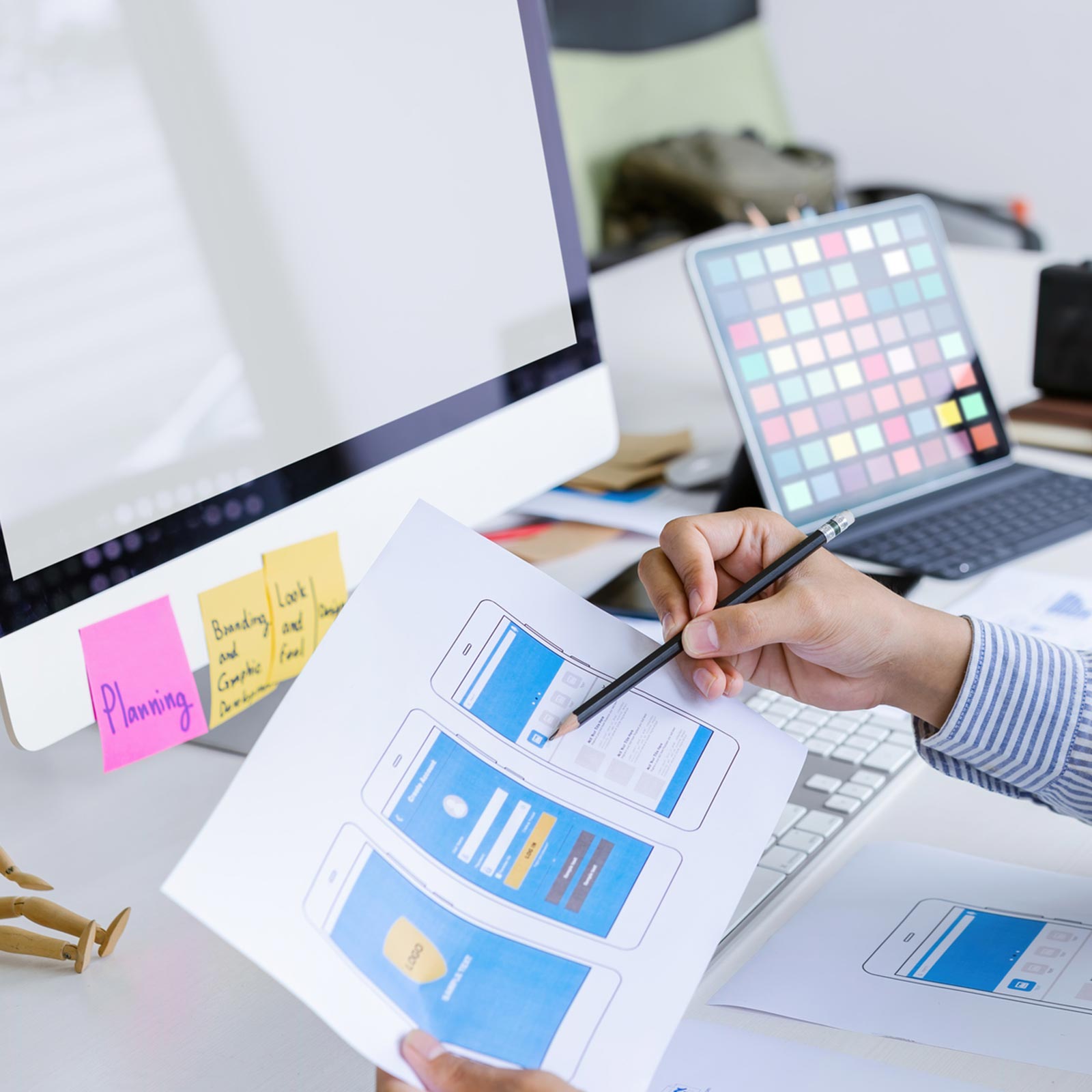 WEBサイト制作 - 株式会社Kirara Marketing