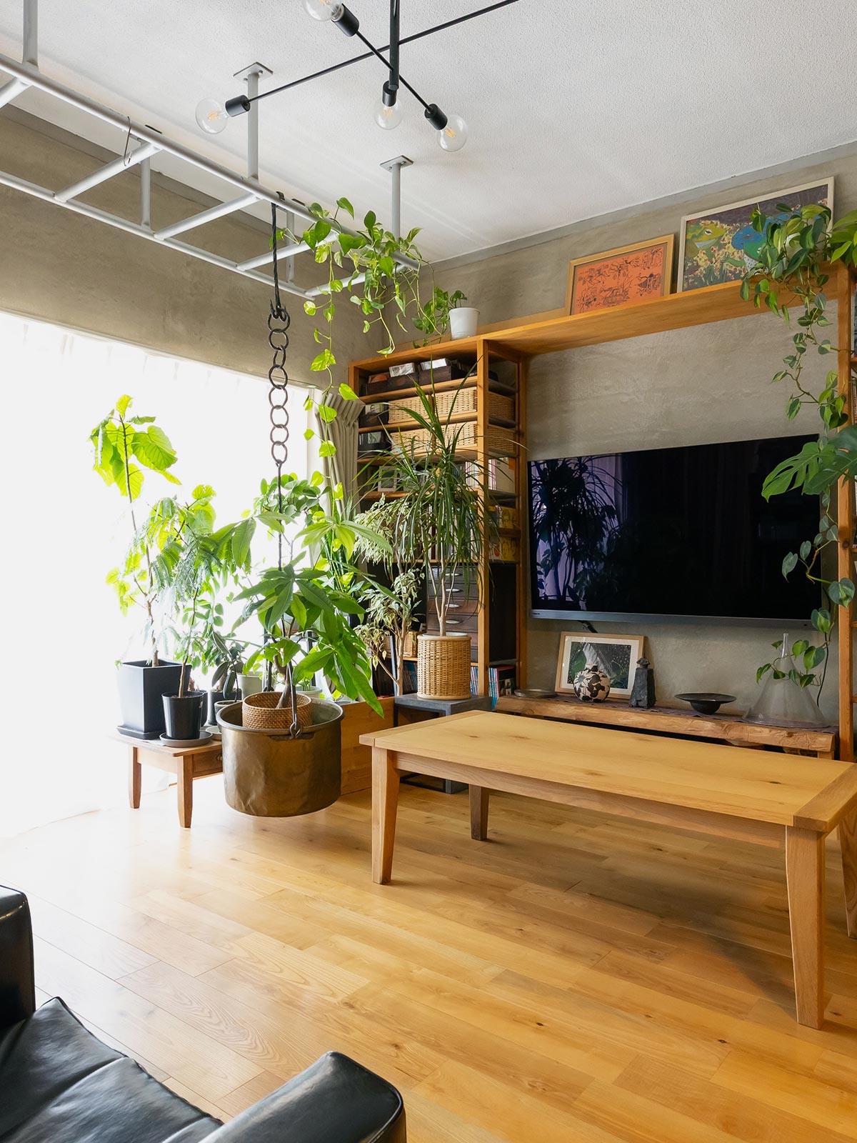 TOP - 株式会社クルティーボ