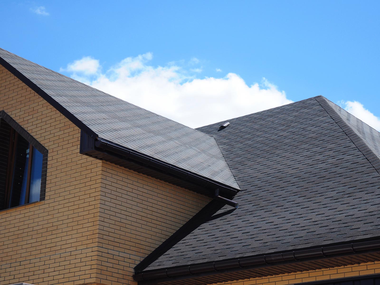 屋根・外壁の改修工事 - 株式会社星テツ