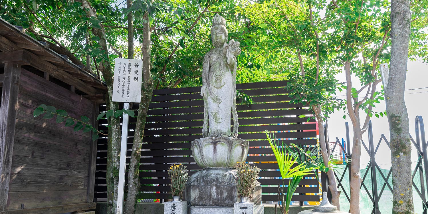 境内案内 - 西光寺