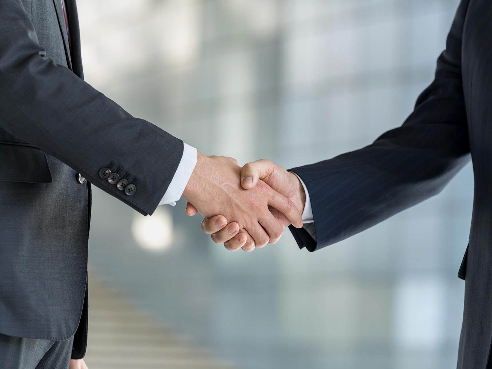 プロモーション動画制作 - 株式会社コブラ映像札幌