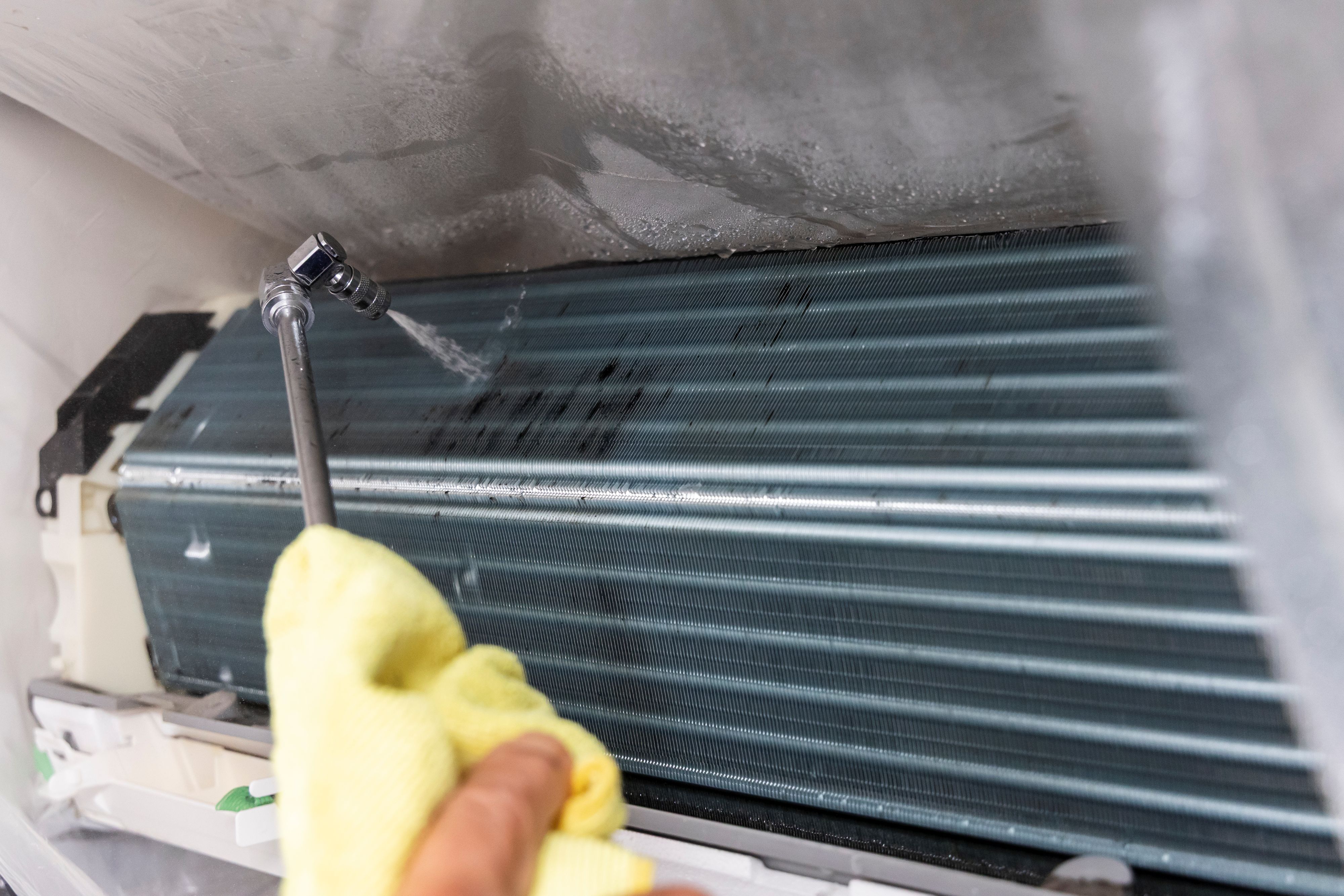 エアコンクリーニング - おそうじ本舗　東大阪吉田店