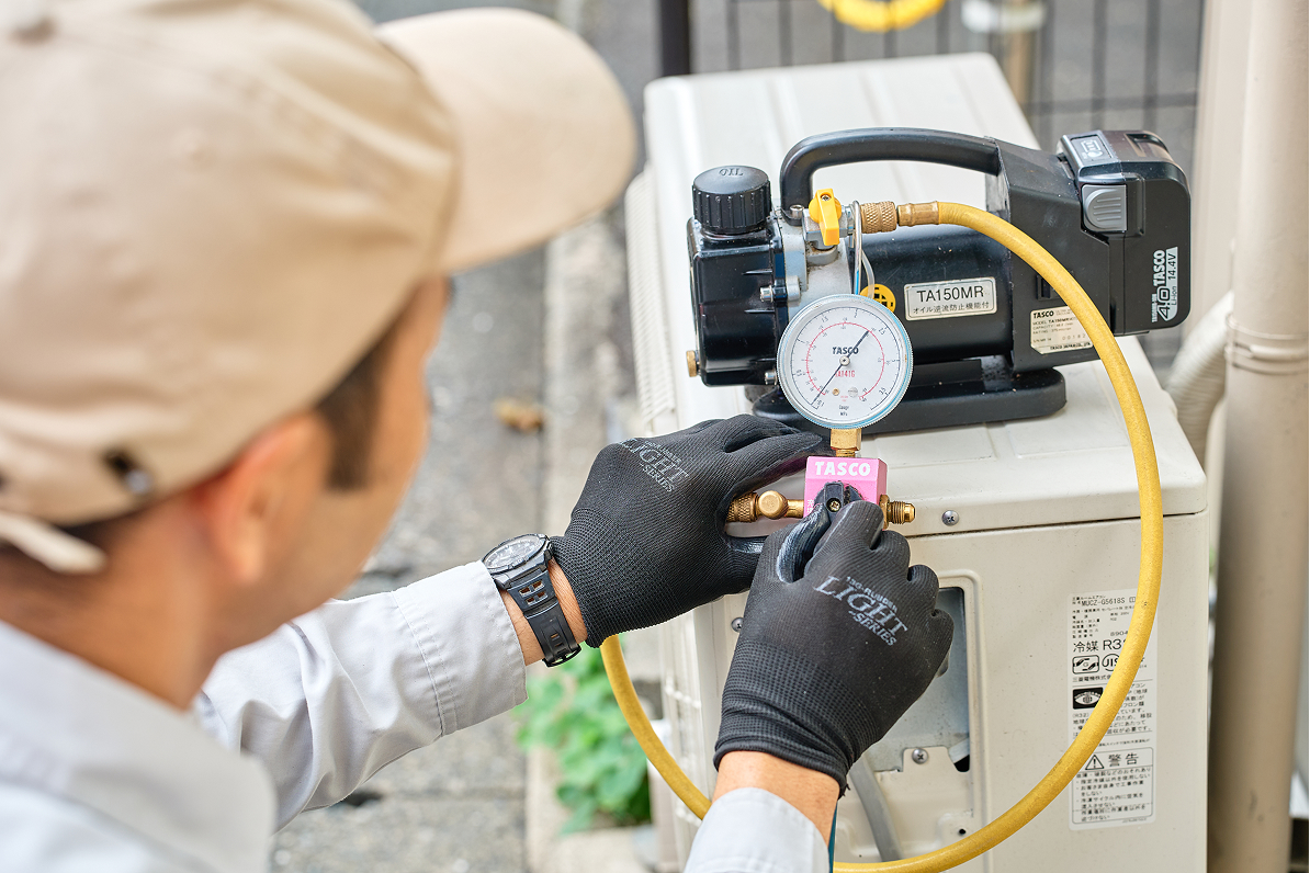 エアコン設置工事 - すわの電気