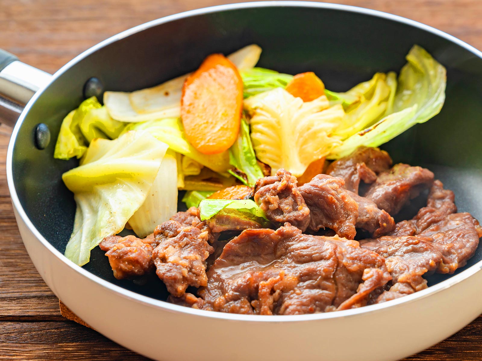 ジンギスカン - 株式会社 山本精肉店