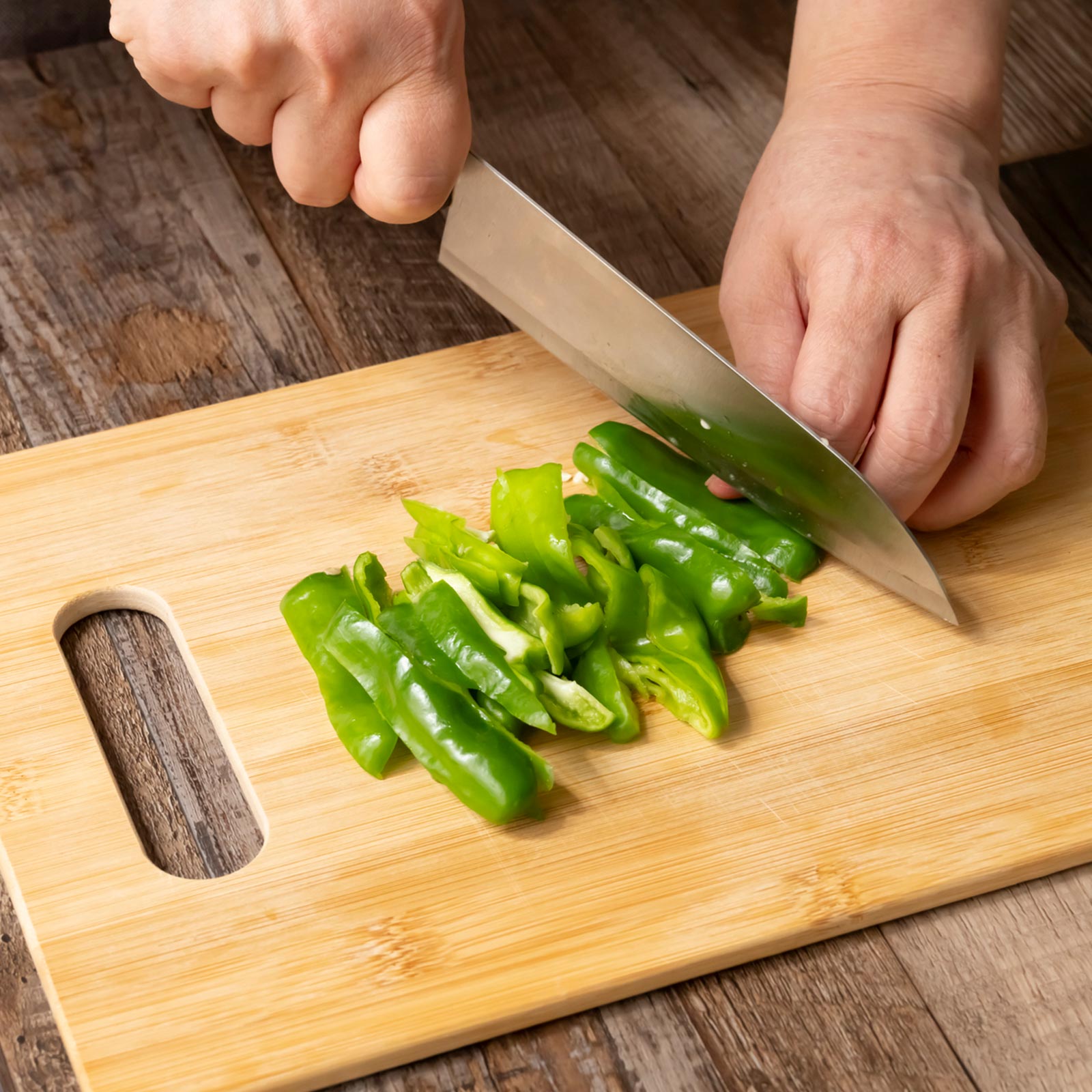 ジンギスカン - 株式会社 山本精肉店