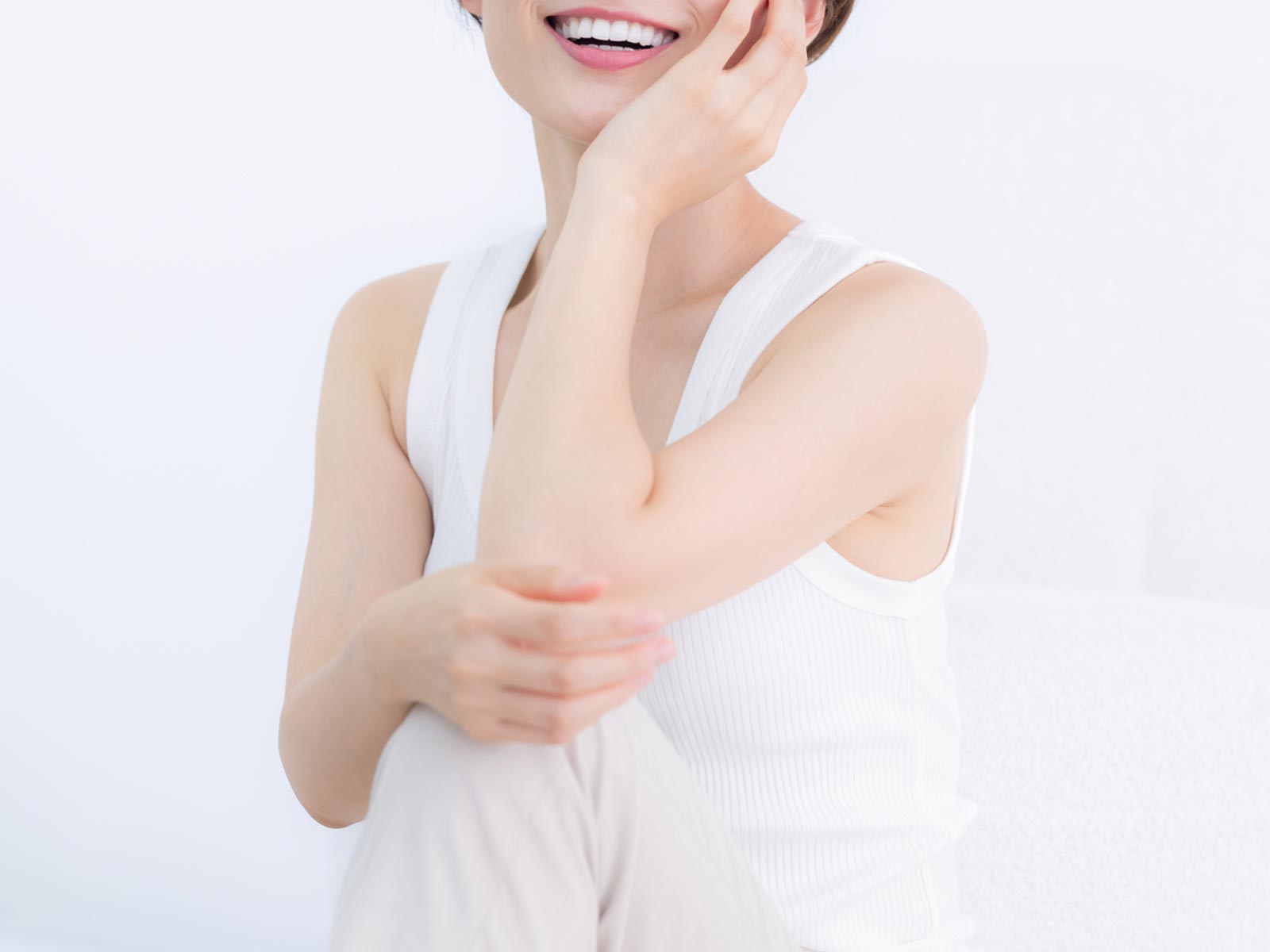 美容整骨・フェムケア矯正 - 株式会社ビビビビ