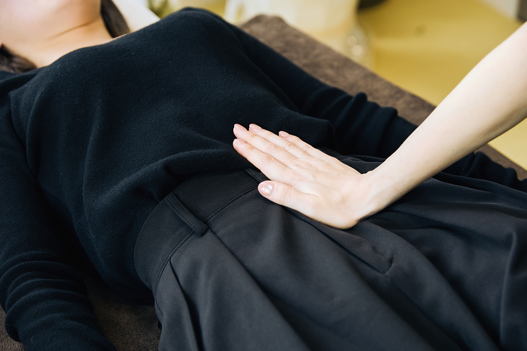 美容整骨・フェムケア矯正 - 株式会社ビビビビ