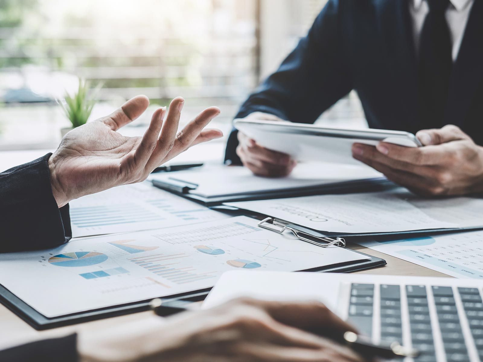 ①M&A・組織再編支援 - 大内敏之税理士事務所