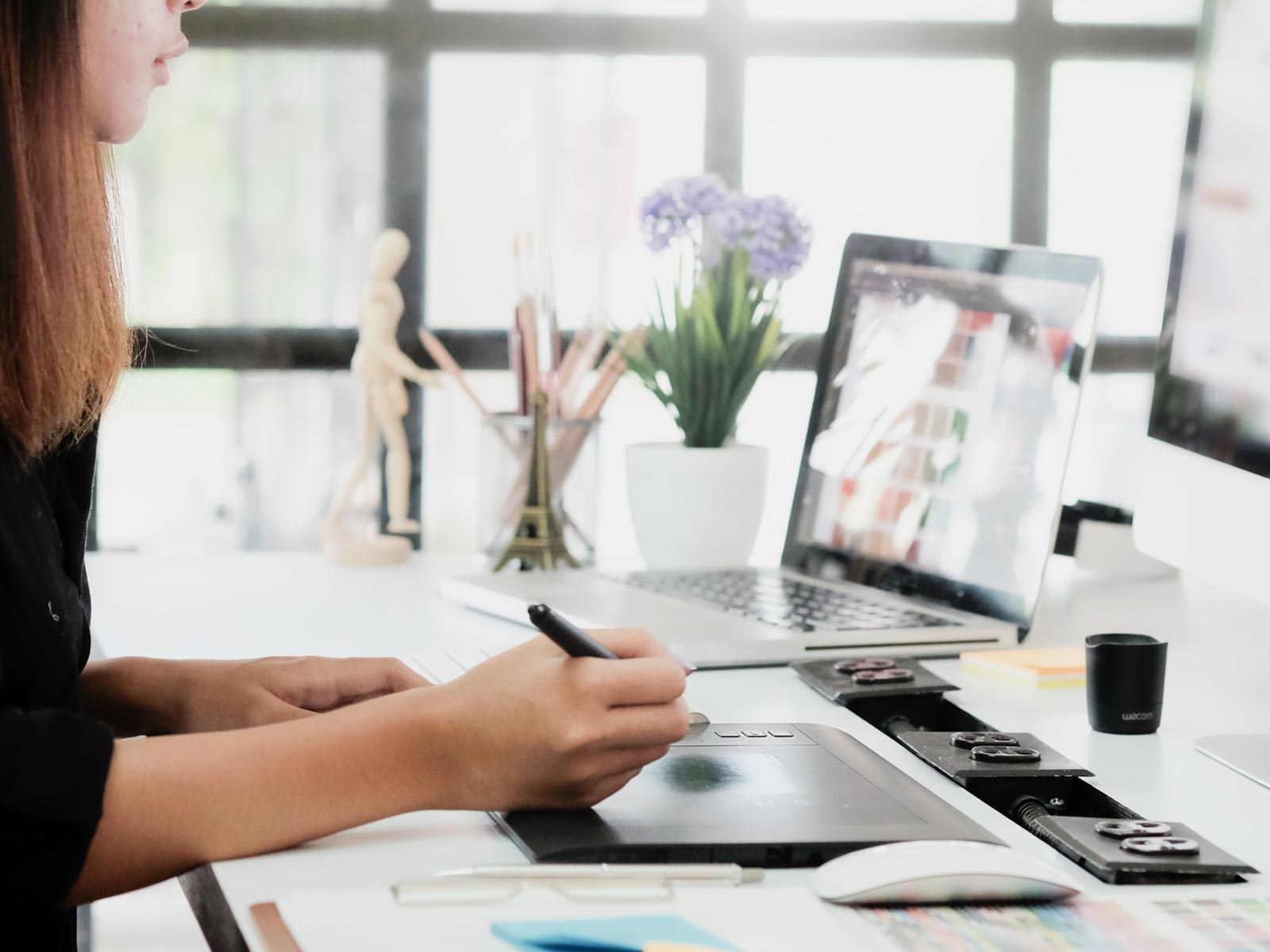 紙ものデザイン - 株式会社アプリオリ